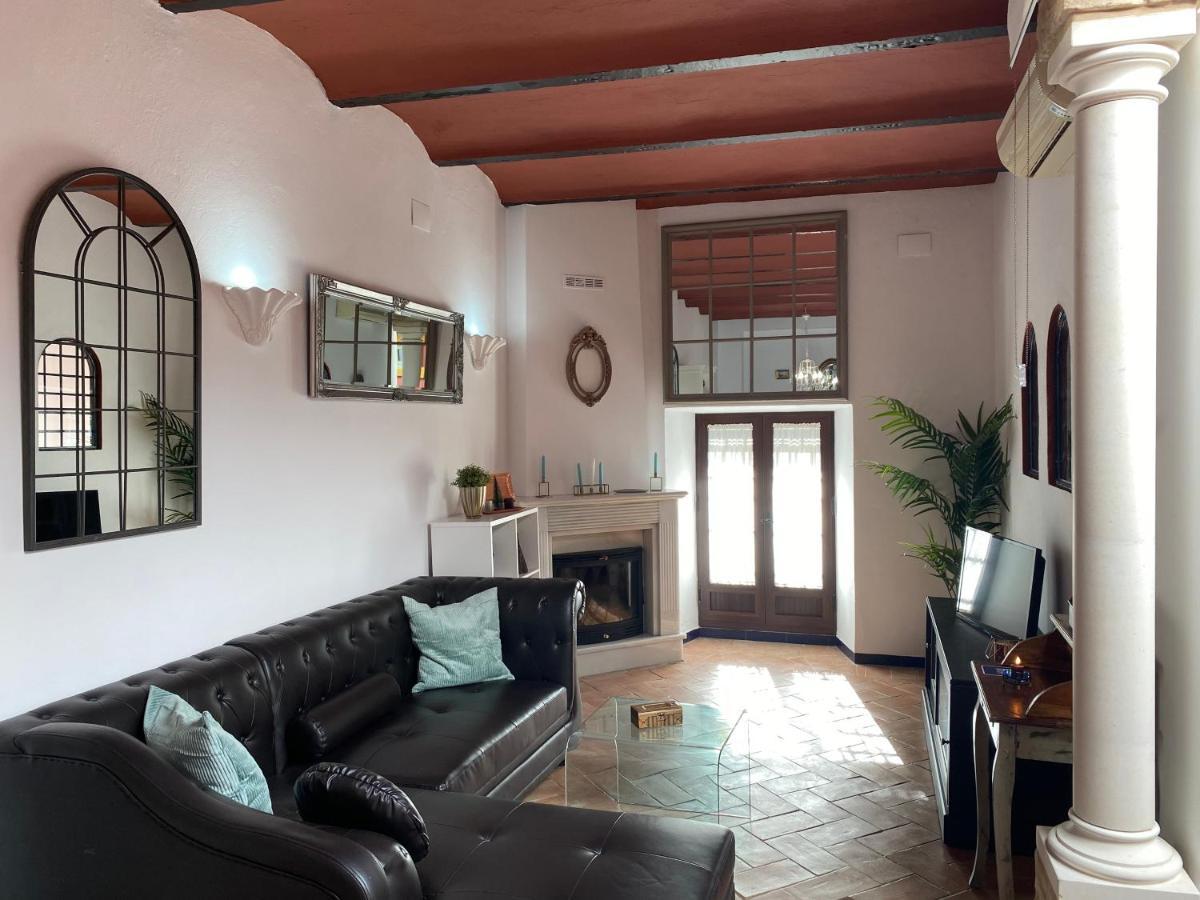 شقة Casa Boutique Eros كارمونا المظهر الخارجي الصورة